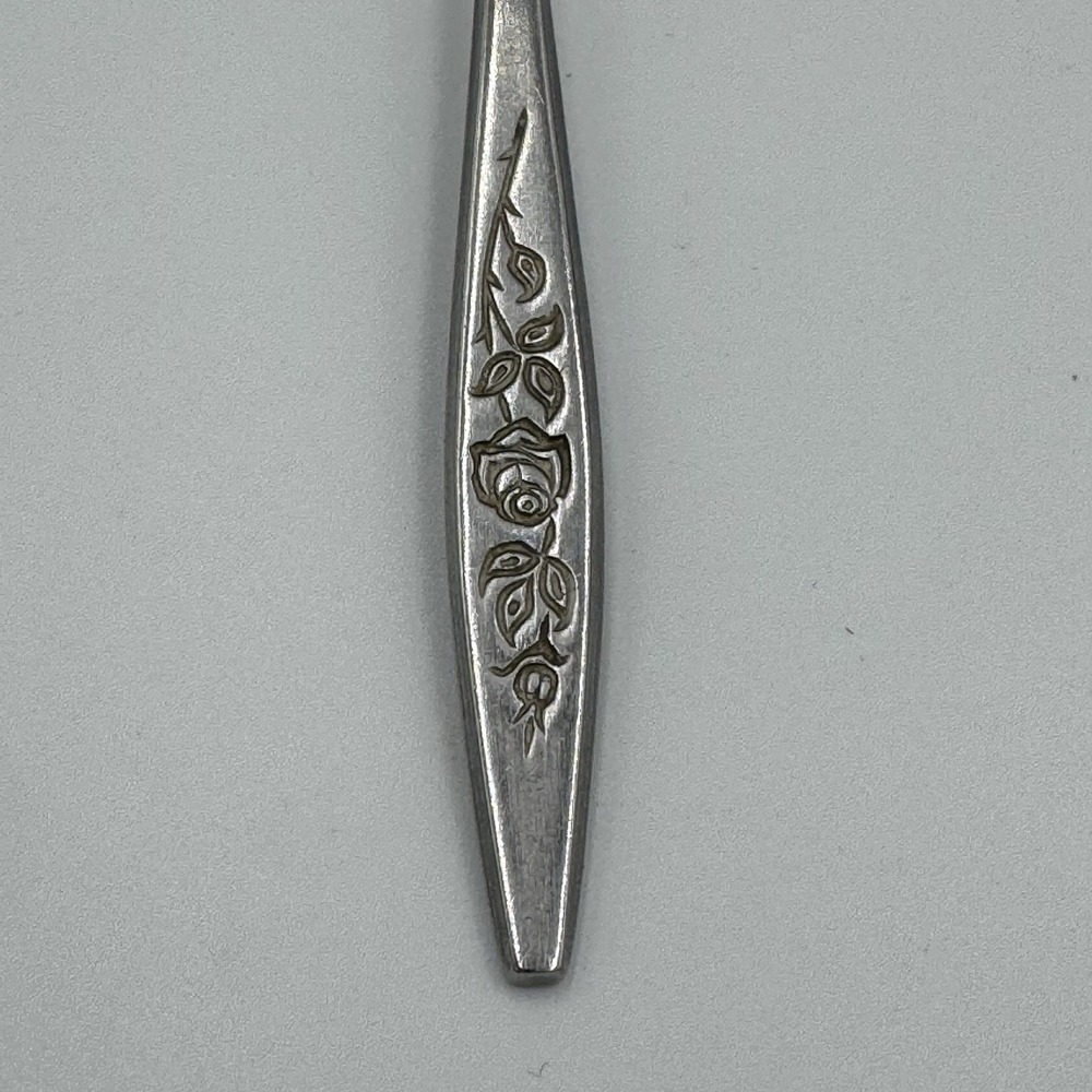 Vintage Oneida Stainless Spoon In My Rise Pattern Replacement Piece - Picture 3 of 5